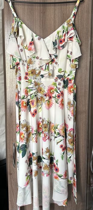 Платье с цветочным принтом