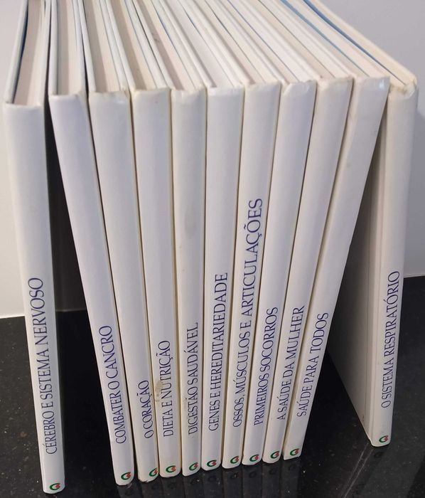 Biblioteca Médica de Família - Circulo de Leitores