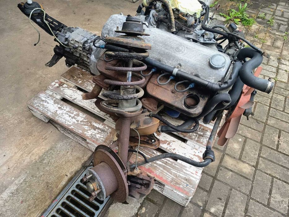 Motor BMW E21 320 6