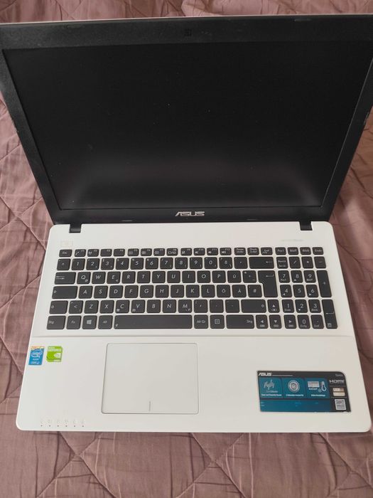 Laptop Asus i7 dwie grafiki