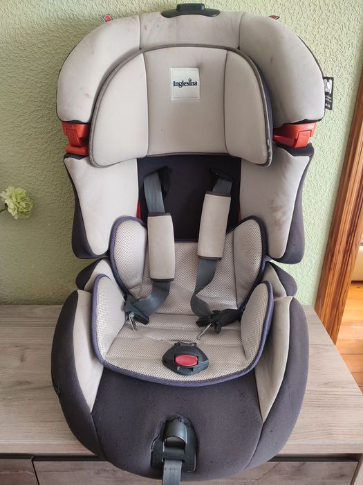 Автокрісла Inglesina 9-36 кг