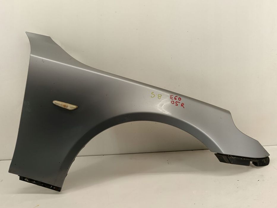 Błotnik Prawy Przedni Bmw 5 E60 E61/03-10