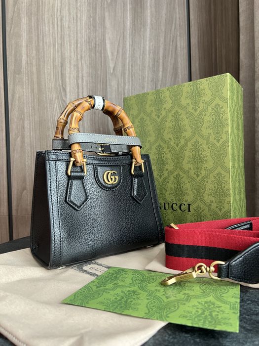 Сумка  Gucci Diana Small Tote