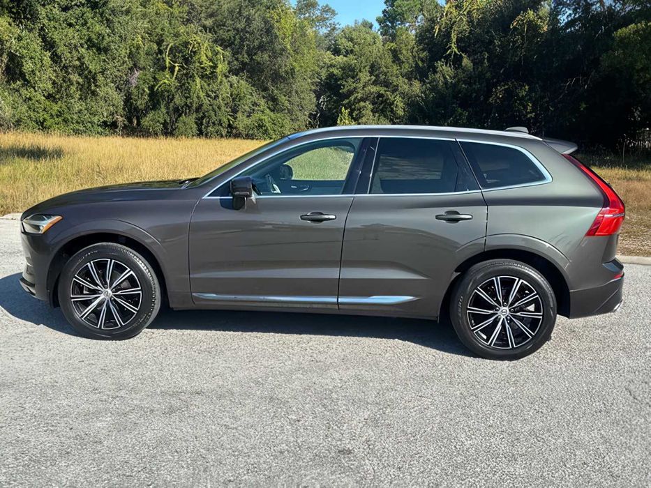 Volvo XC60      2020