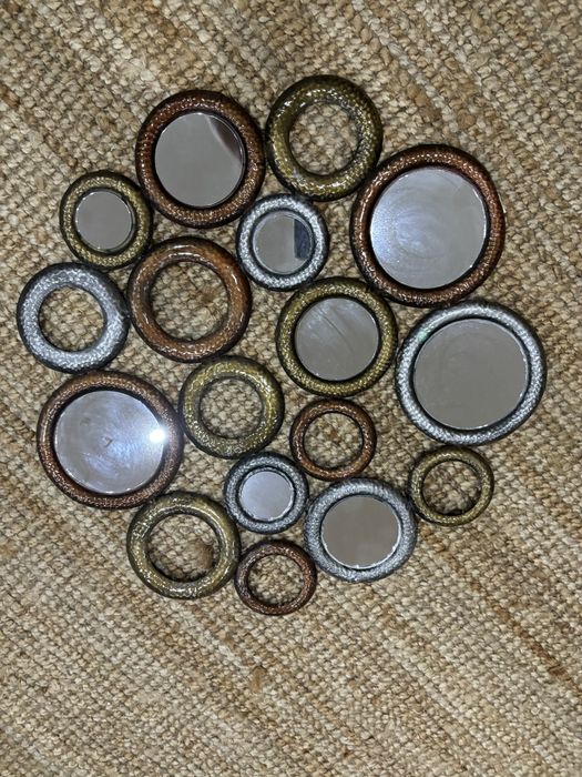 Espelhos diversas cores e formatos