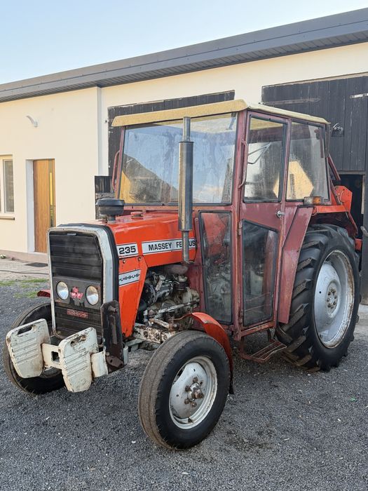 Sprzedam Massey ferguson 235