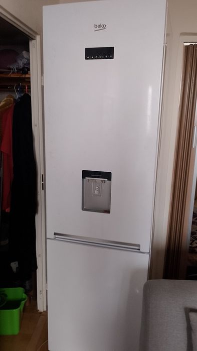 Lodówka Beko 200cm