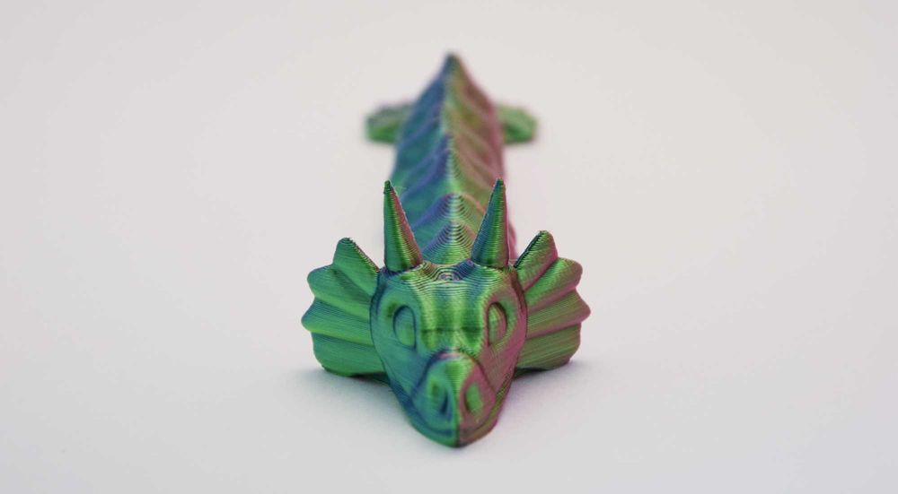 Mini Kolorowy Smok Flexi 3D – Elastyczna Ruchoma Figurka Fantasy
