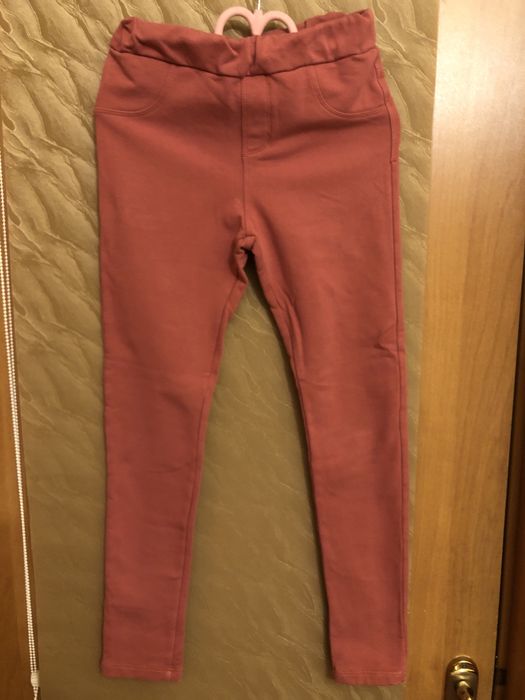 Брючки з еластаном на дівчинку 9-10 років