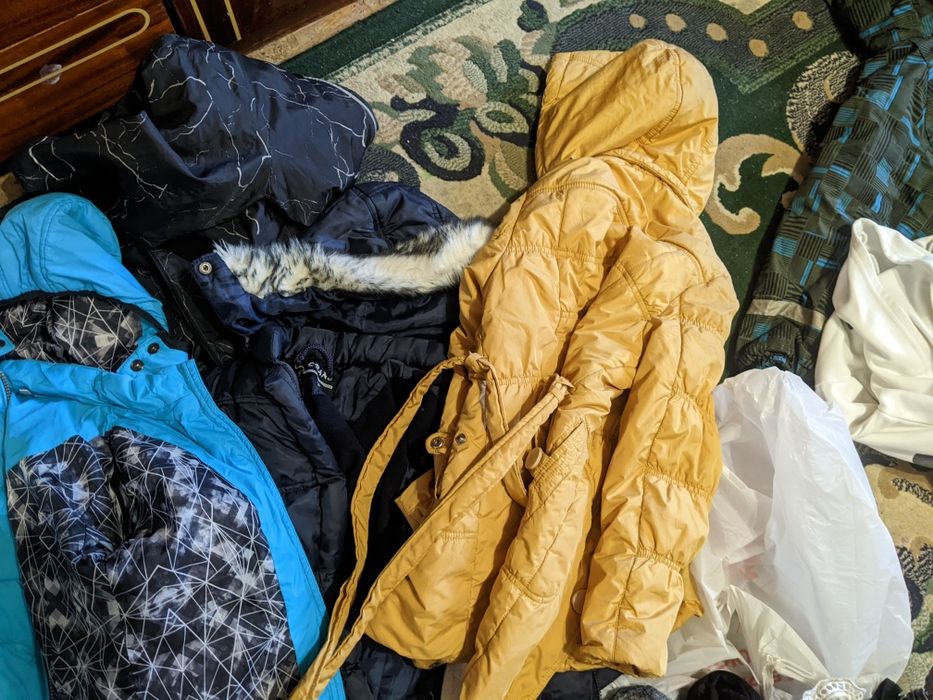 Бесплатно детские вещи, обувь