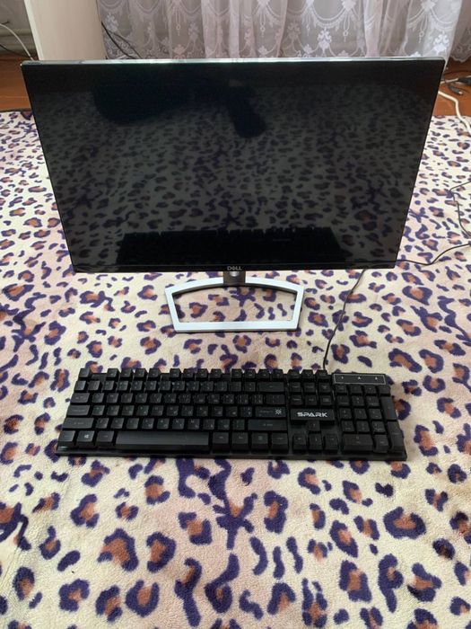 Монітор DELL.             .