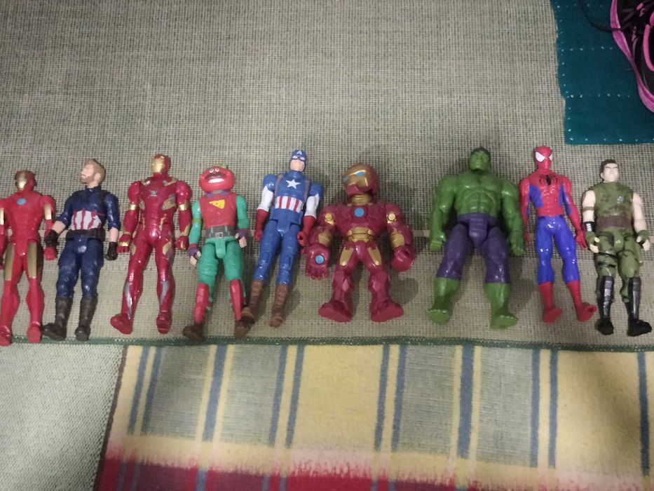 Bonecos super heróis