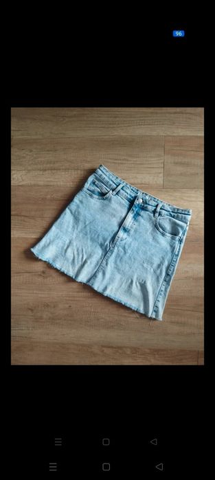 Jeansowa spódniczka