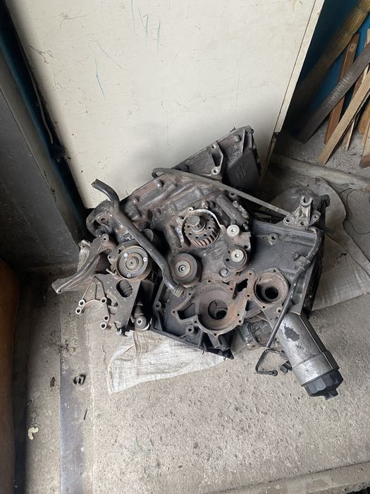 Блок Audi A6 C5 (2001р)