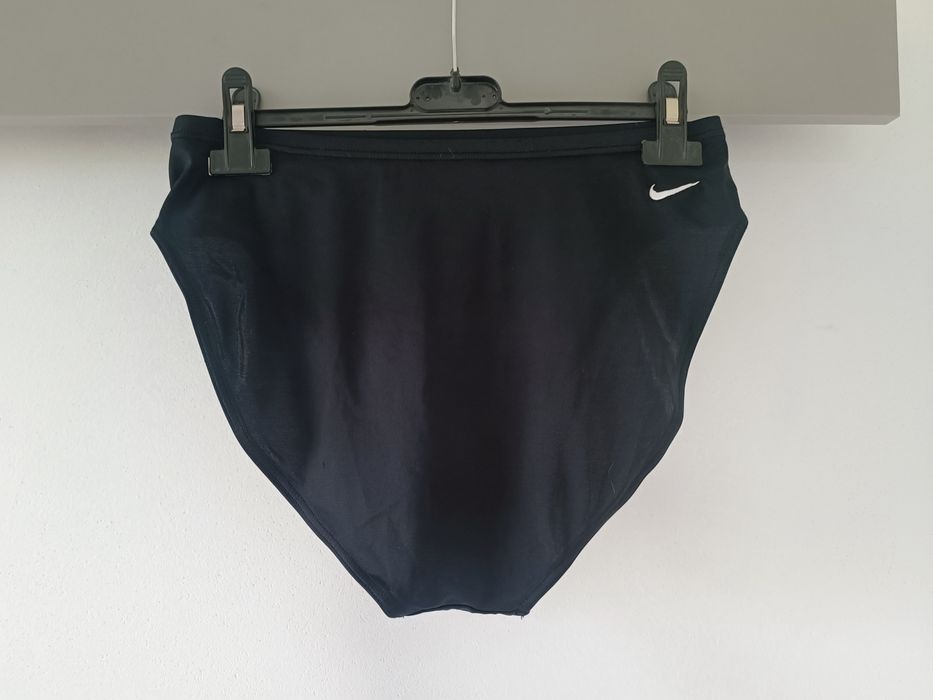 Nike swim majtki kąpielowe damskie wysoki stan czarny dół od bikini