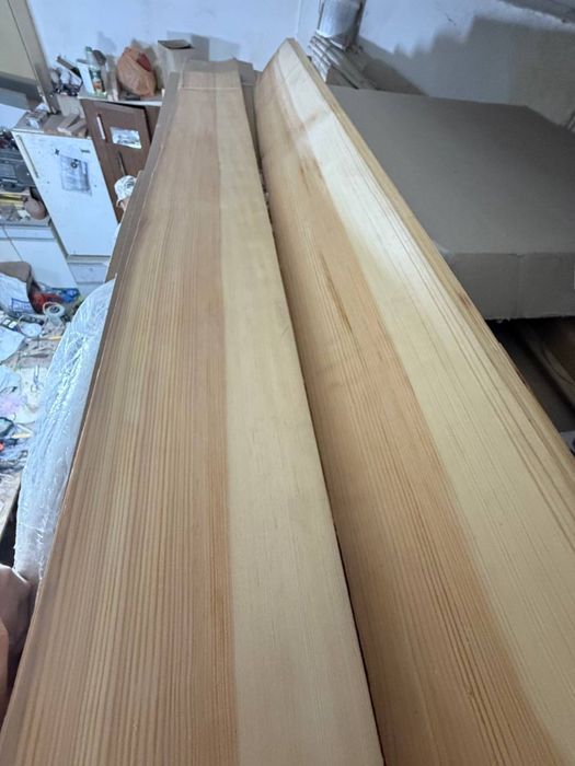 Шпон меблевий Сосни - 2,5 мм довжина від 2,2 - 3 м / ширина 17- 18 см