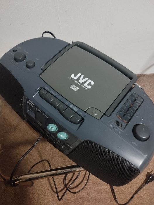 Продам радіо JVC оригінал