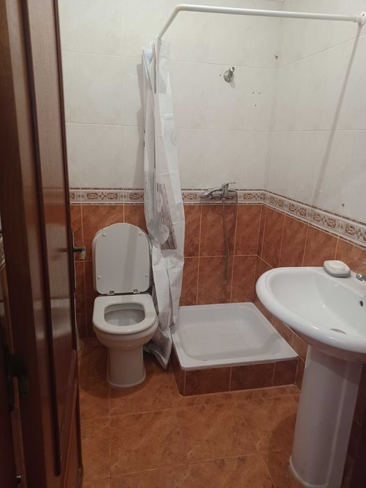 Quarto para aluguer no entrocamento