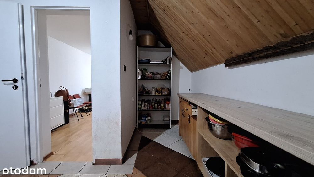 Przestronny bliźniak 146m2 z potencjałem do adaptacji, Sobieskiego