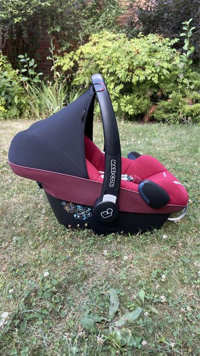 Автокрісло  MxiCosi Pebble з Isofix Family, дощовик, теплий конверт