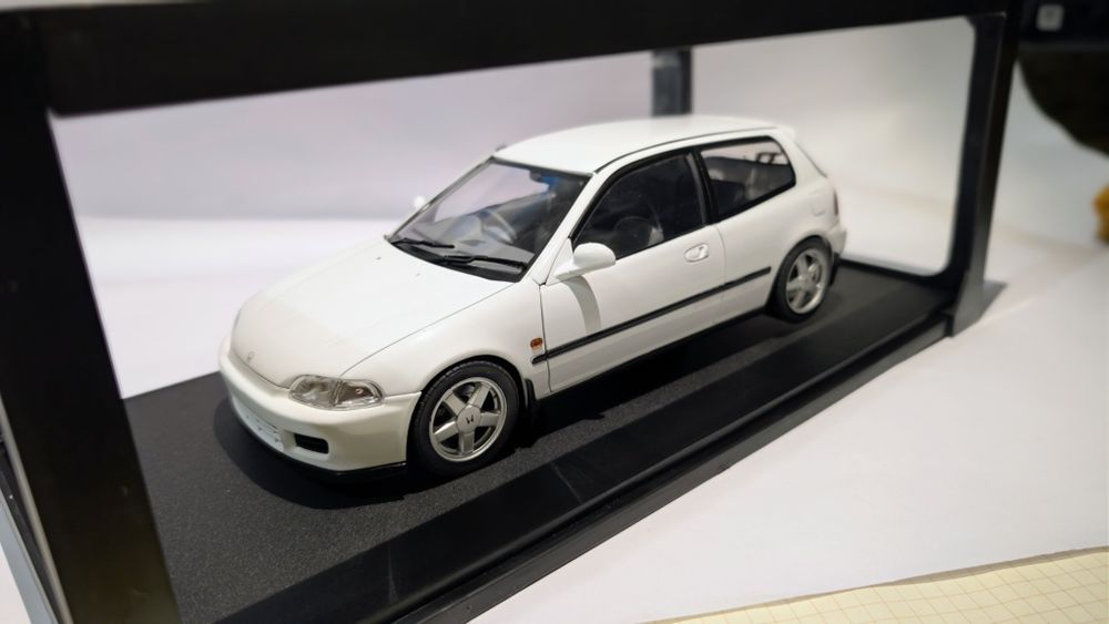 Honda Civic EG6 1:18 Solido