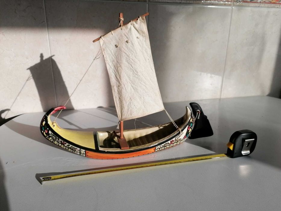 Barco moliceiro de Aveiro em loiça