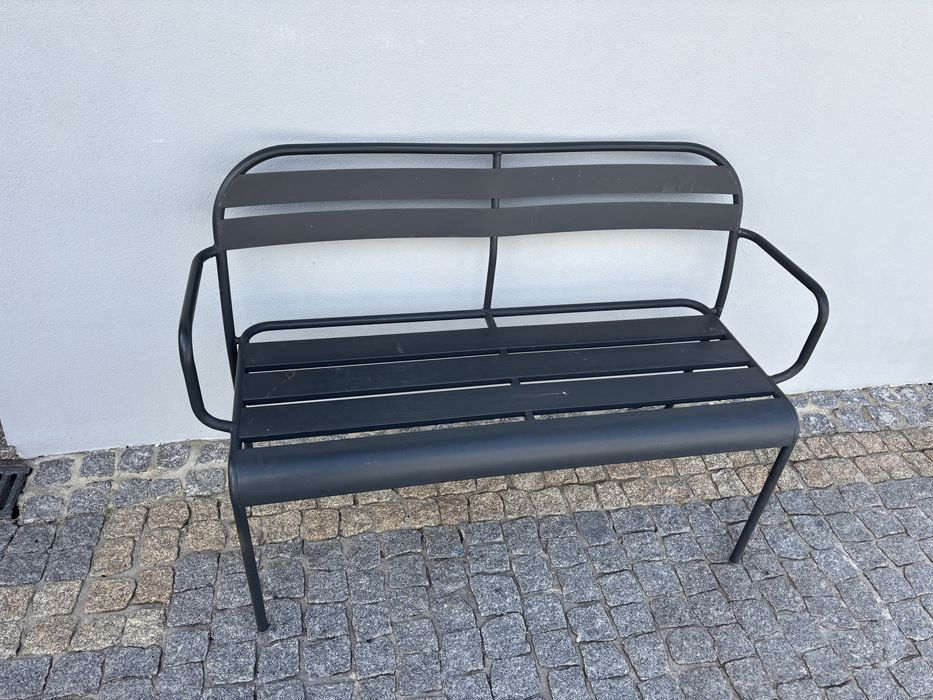Banco de ferro cinzento