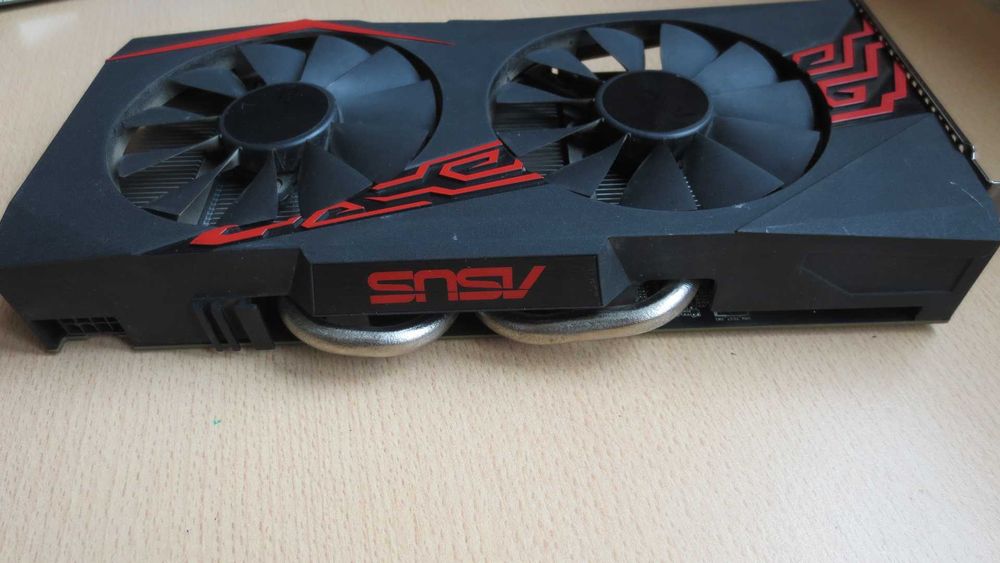 Відео  карта ASUS Expedition RX 570 4GB