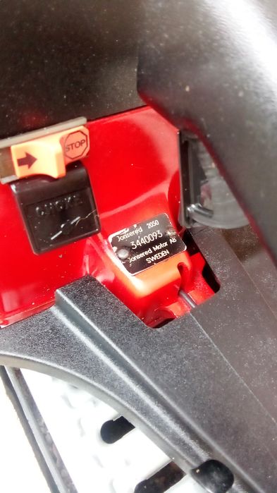 Jonsered 2050 moc 3,3 KM