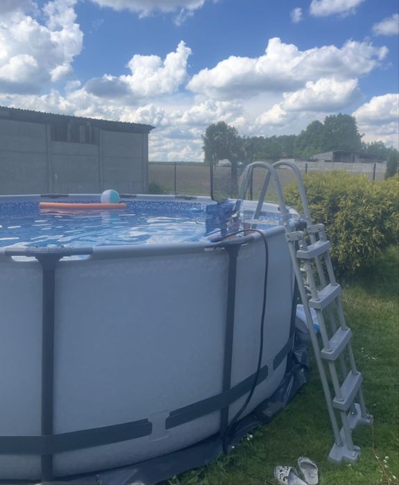 Używany Basen stelażowy Bestway 396x122cm Steel Pro