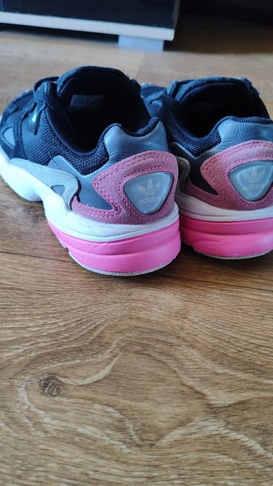 Кроссовки Adidas, размер 36 — zdjęcie 3