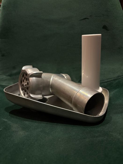 Sprzedam robot kuchenny planetarny SENCOR STM 3761BK-stan bardzo dobry