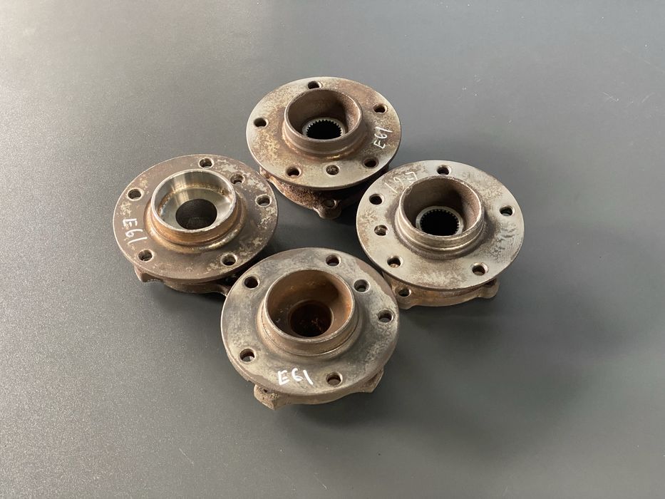 Підшипник BMW E60 E61 Передній Задній Ступічний Підшипник Ступиця