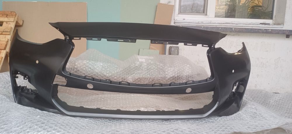 Бампер передній на Інфініті Infiniti QX30 sport