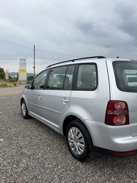 Фольксваген Тоуран ( 1.4 бензин,автомат) свіжо пригнатий з німеччини!