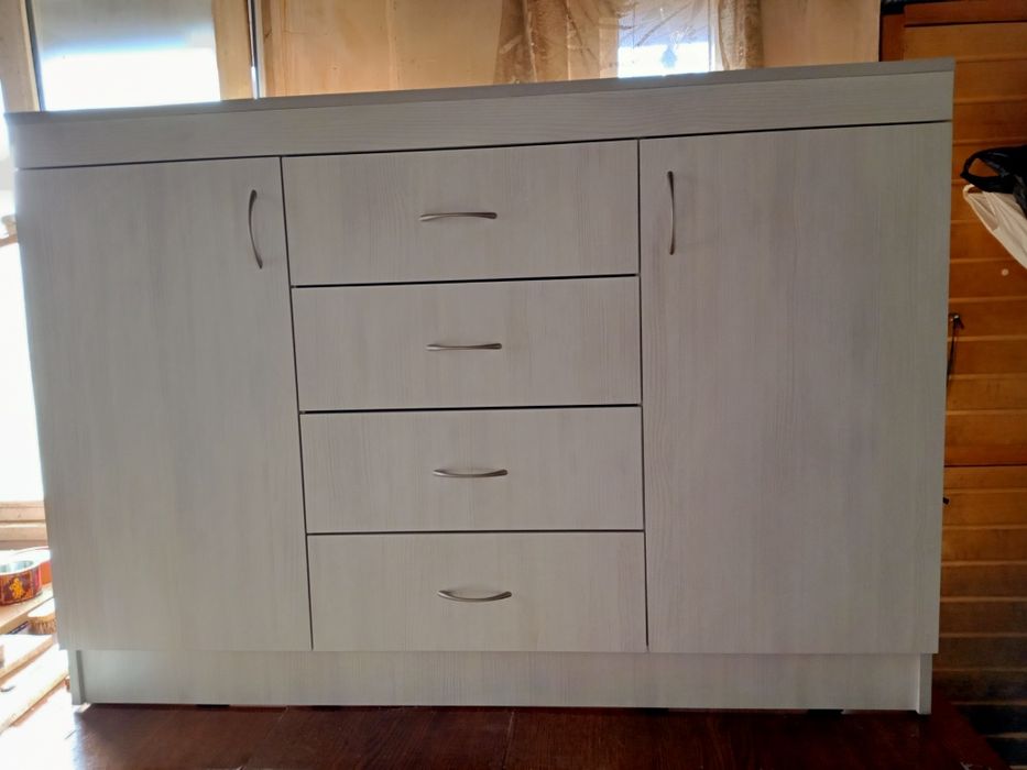 Меблі на замовлення. Пенали, шафи купе, ліжка, кухні та інше