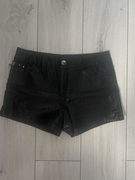 Кожаные шорты размер s m