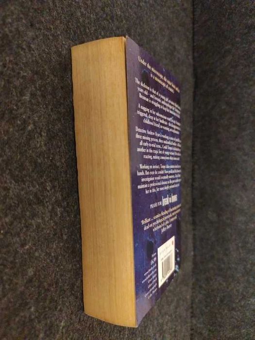 Kathy Reichs - Bones to Ashes