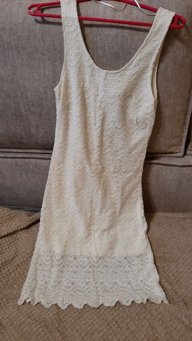 Літнє плаття по фігурі,xs