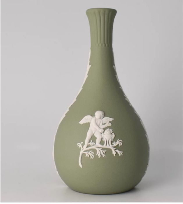 Wedgwood Jasperware Ваза-бутон . Дешево
