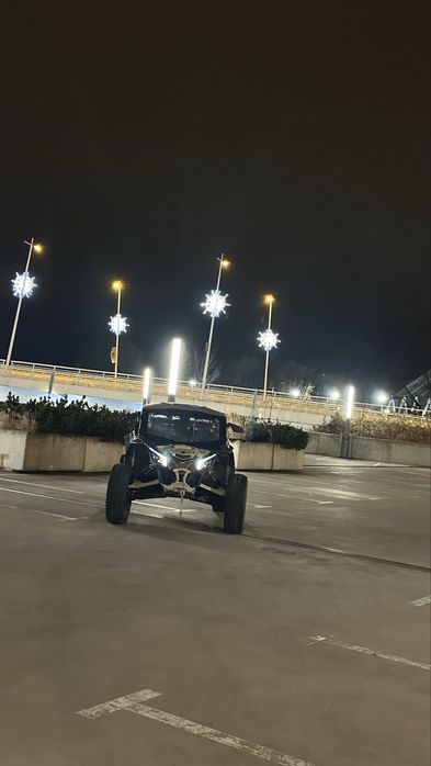 Wynajem Macerick x3 XRC