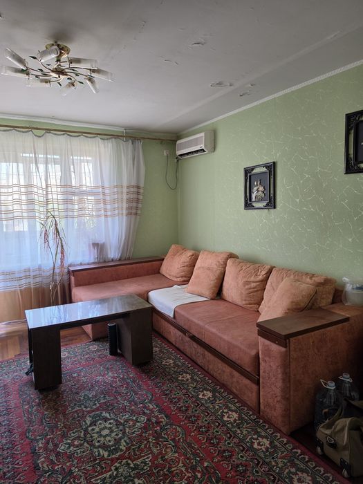 Продам 3х кімнату квартиру на Бородинському
