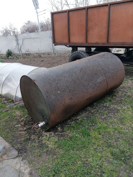 Бочка металева,..