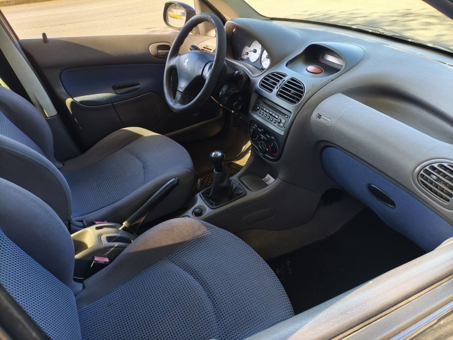 Peugeot 206 1.1 gasolina