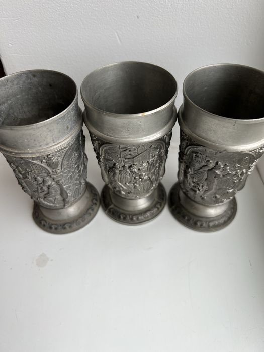 Оловʼяний стакан бокал олово