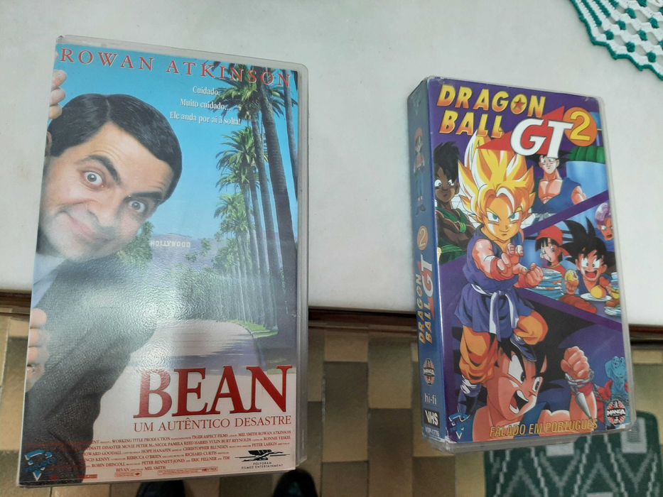 4 cassetes VHS Hi-fi.novas.