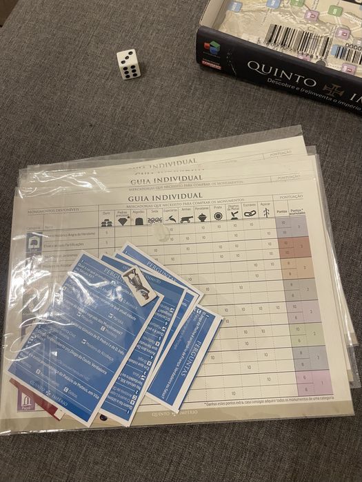 Conjunto 3 jogos de tabuleiro + 1 caixa de magia