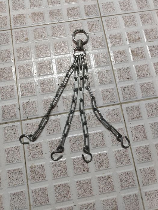 Vendo suspensão/corrente para saco de boxe