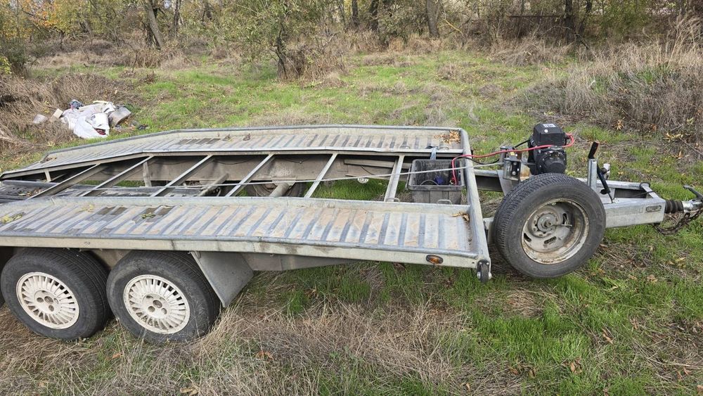 Продам лафет гарному стані