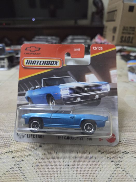 Varios  matchbox